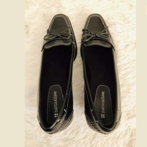 🚫Sold🚫Naturalizer Heeled Loafers Leather - Picture 5 of 8